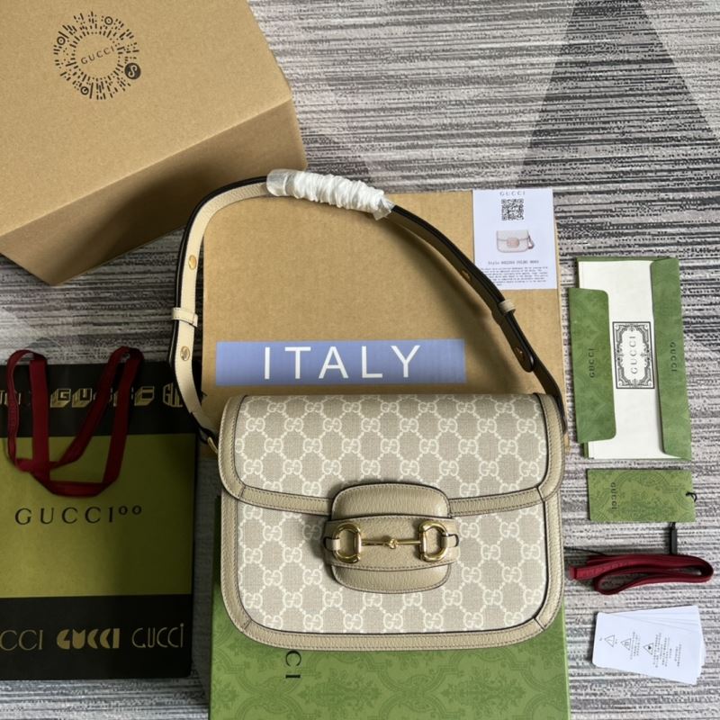 Gvc*1 horsebit bags